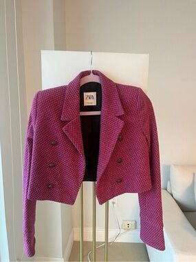 ZARA Magenta Cropped Tweed Double-Breasted Blazer